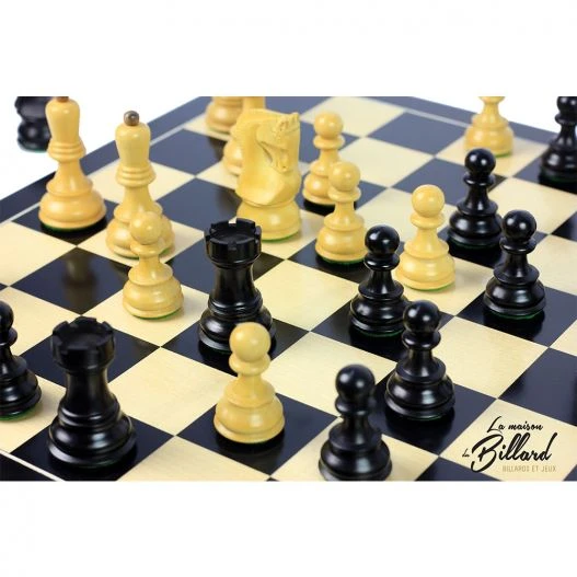 Superbe Jeu D’échecs En Finition ébène Et Buis (Taille Compétition) – Image 6