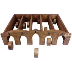 Trou Madame : Un Jouet En Bois Médiéval (intérieur Et Extérieur)